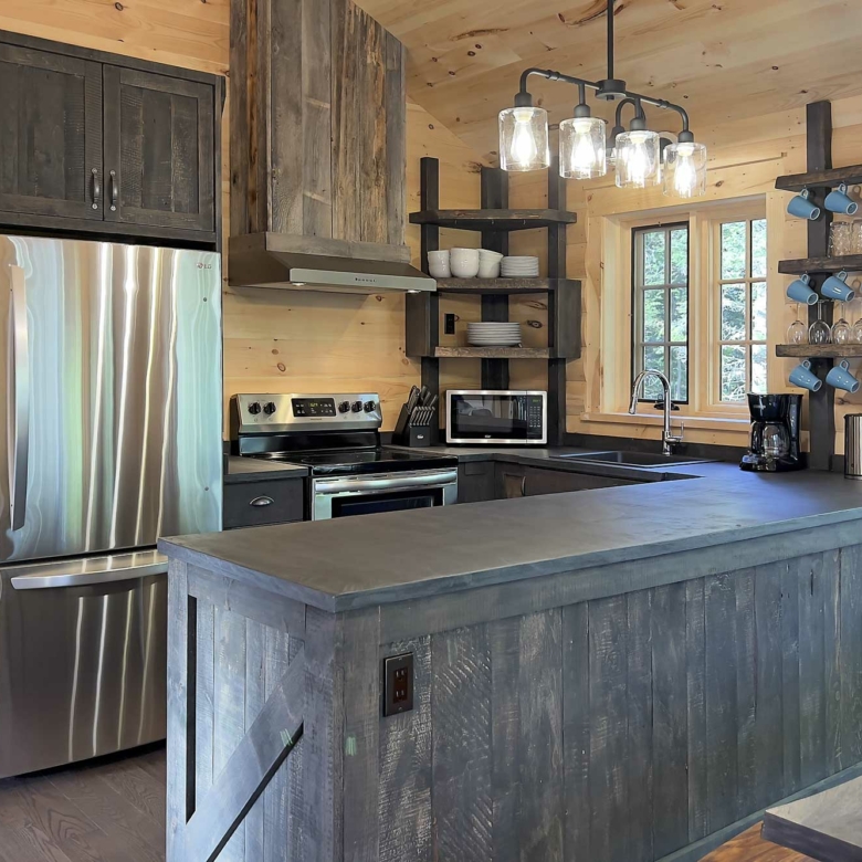 Chalet Apache