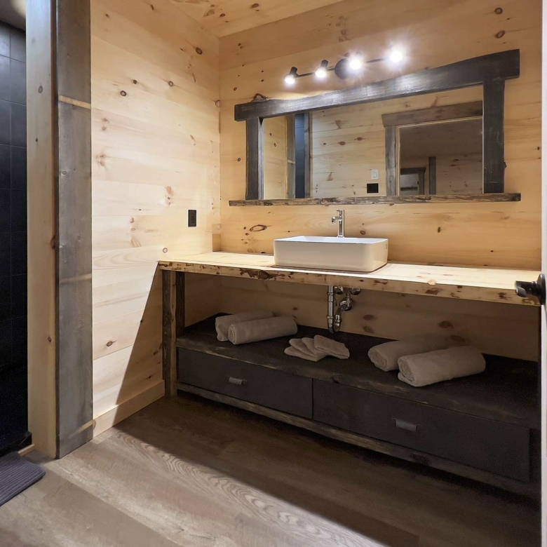 Chalet Apache