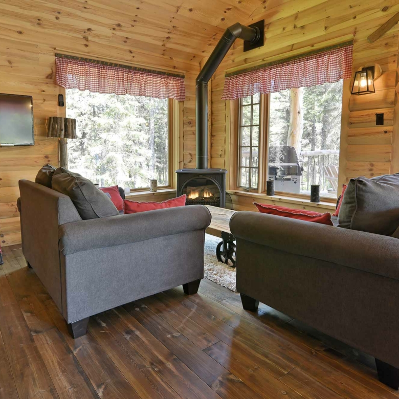 Chalet Husky