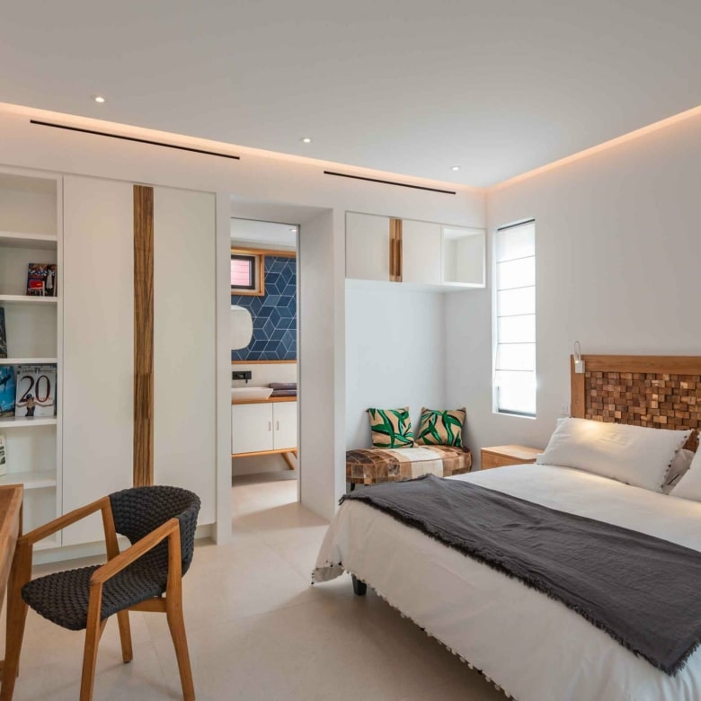 Gustavia Harbor Apartment