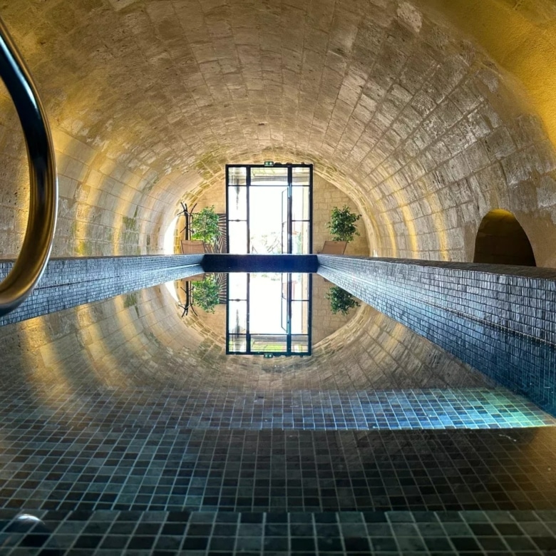 Chateau de Candes Full Estate